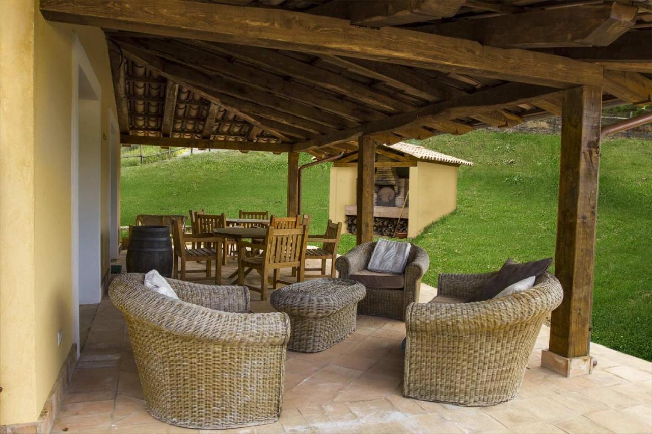 Agriturismo Borgo Serafino Mangone  Екстер'єр фото