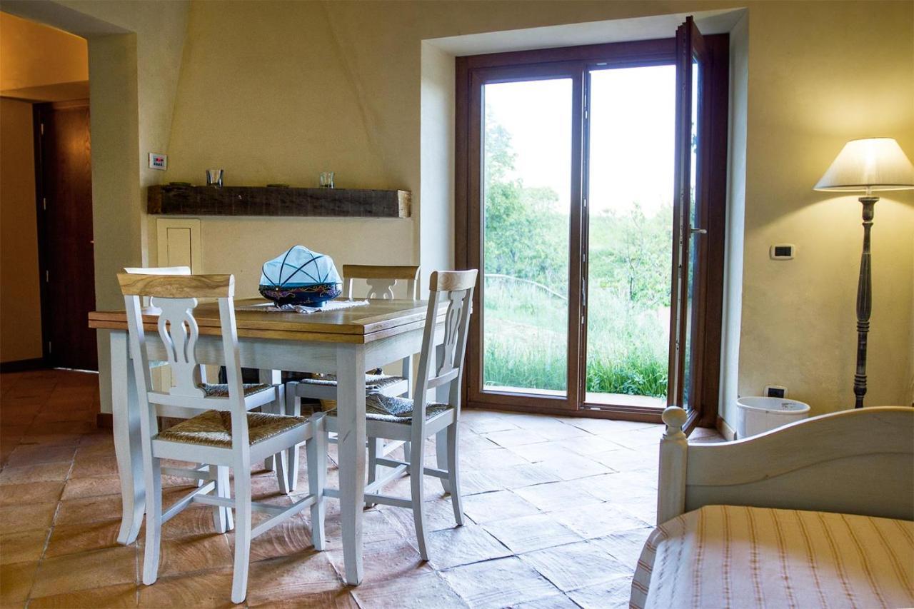 Agriturismo Borgo Serafino Mangone  Екстер'єр фото