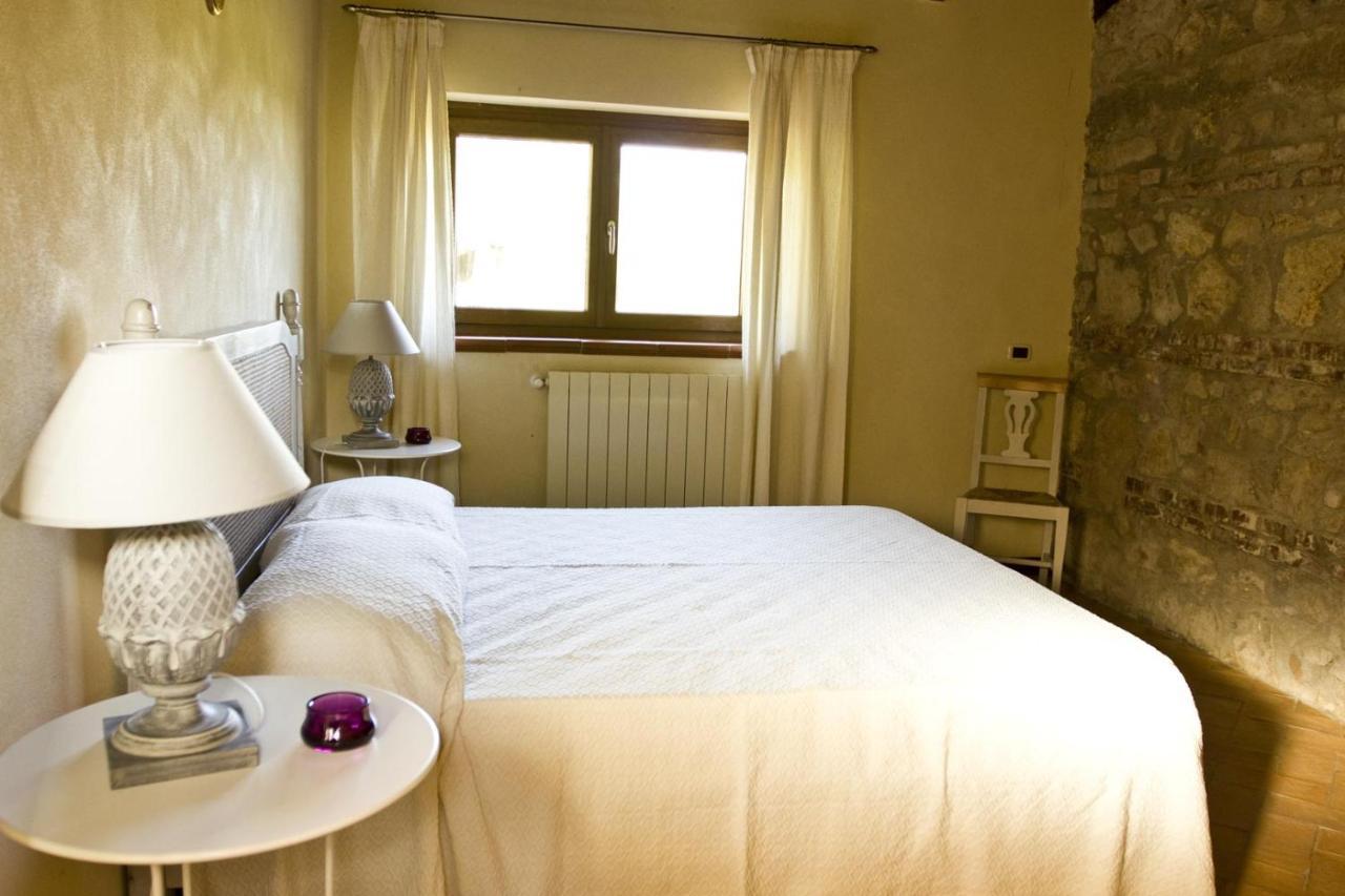 Agriturismo Borgo Serafino Mangone  Екстер'єр фото