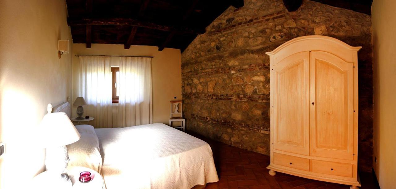 Agriturismo Borgo Serafino Mangone  Екстер'єр фото